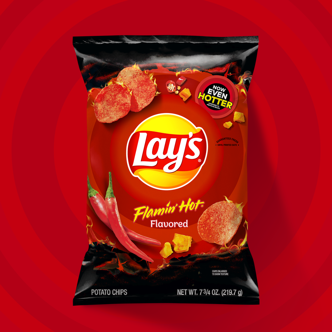 Чипсы лейс по пекински. Чипсы Flamin hot. Чипсы lays 2022. Чипсы СССР. Чипсы Potato Chips.